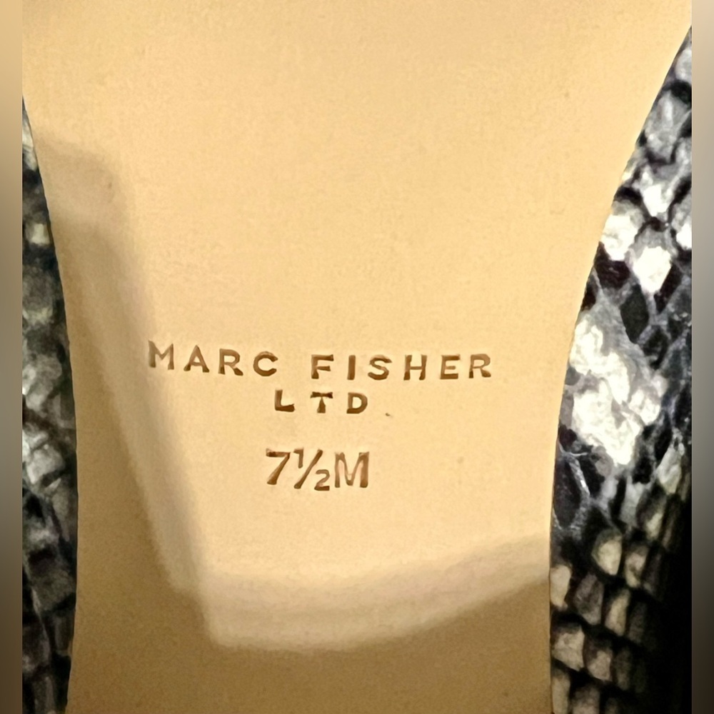 Marc Fisher Black and Gray Snakeskin Heeled Boots - 7.5 - Picture 5 of 9